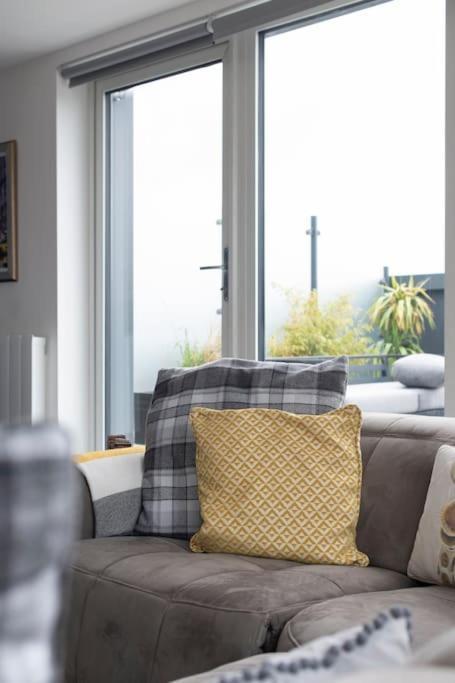 Finsbury Park Penthouse: Luxe Living Apartament