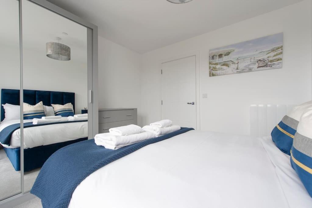 Finsbury Park Penthouse: Luxe Living Apartament *